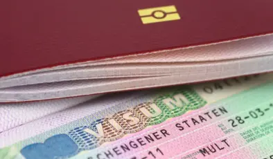 AB, Avrupa’ya vizesiz seyahati zorlaştırıyor
