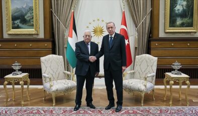 Erdoğan, Filistin Devlet Başkanı Abbas ile baş başa görüştü