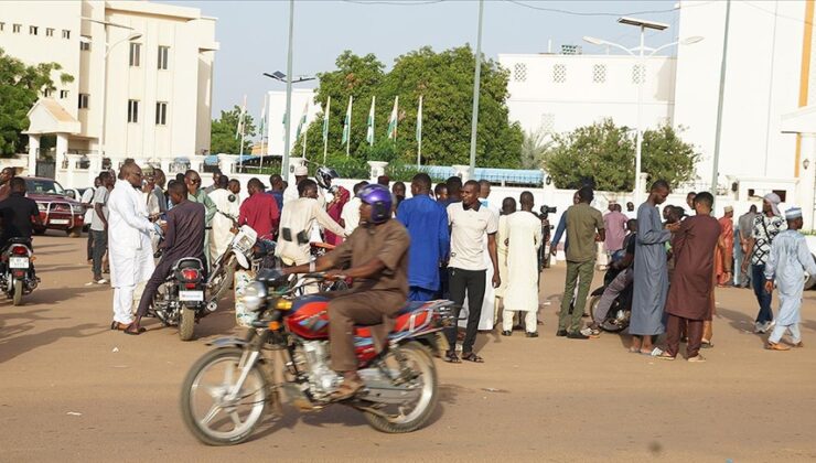 Nijer’deki bazı bakanlar askeri cunta tarafından gözaltına alındı