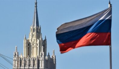 Rus şirketleri gelirlerini yurt dışında tutabilecek
