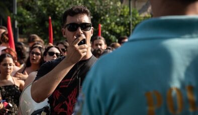 Fransa’da polis kurşunuyla ölen genç için Yunanistan’da eylem yapıldı