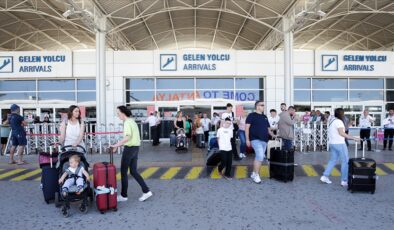 Antalya’ya bu yıl nüfusun altı katı kadar turist geldi