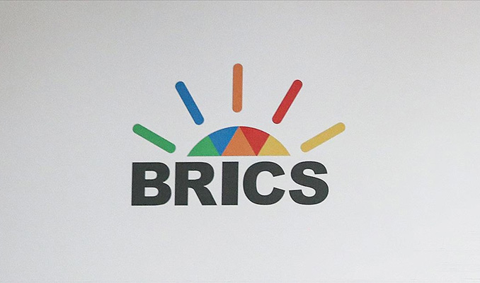‘BRICS, Batı’nın hegemonya iddialarından muzdarip olan dünya sistemini dengeleyecek’