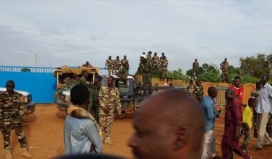Nijer’de ordu, ECOWAS’ın olası müdahalesine karşı alarma geçti