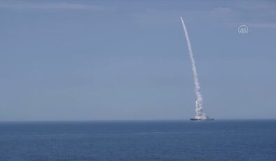 Rusya: Ukrayna’da insansız deniz aracı üretim tesisleri ve depolarını vurduk