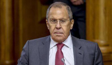 Lavrov: Batı sisteminden bağımsız ticaretin yollarını arıyoruz