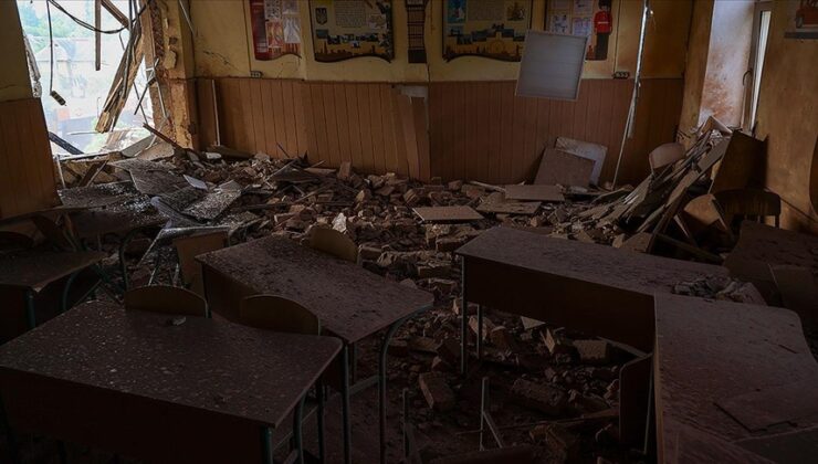 Ukrayna: Rusya’nın saldırılarıyla 499 çocuk öldü