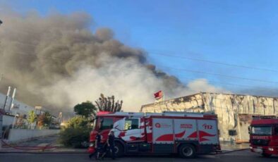 Antalya’da gıda fabrikasında yangın!