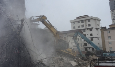 Kadıköy ve Kartal’da 9 bin 500’e yakın riskli yapı yıkıldı