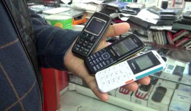 Tuşlu telefon talebi arttı: Hurdası bile para ediyor