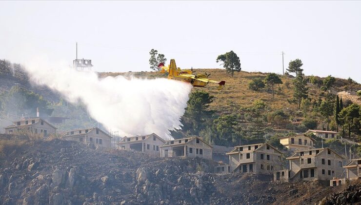 Sicilya’daki orman yangınları yerleşim yerlerini tehdit ediyor