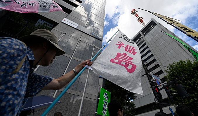 Fukuşima’da firma ve hükumet aleyhine dava açıldı