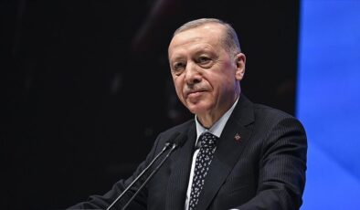 Erdoğan: Teröristle aynı dili konuşan, terörist gibi muamele görür