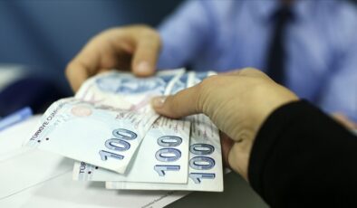 “Çalışan emekliye 5 bin lira” ödemesinden 4,6 milyon kişi yararlanacak