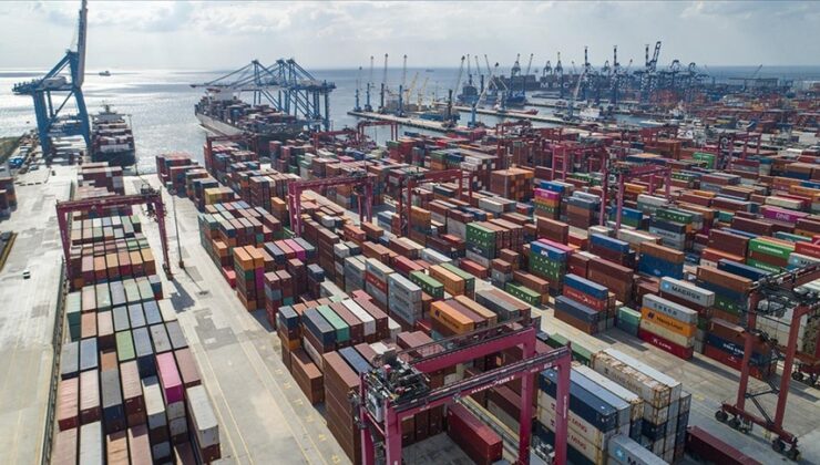 Limanlarda elleçlenen konteyner ve yük miktarı Aralık 2023’te arttı