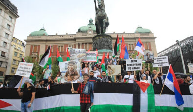 Sırbistan’da Filistin’e destek ve dayanışma gösterisi
