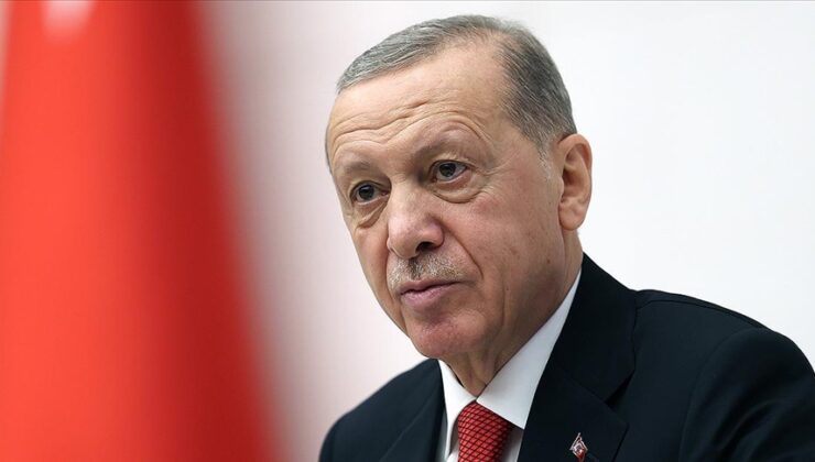 Cumhurbaşkanı Erdoğan, olağanüstü kongreye ilişkin kurmaylarından bilgi aldı