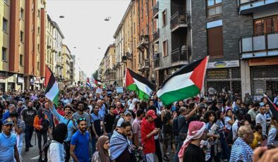 İtalya ve Malta’da binlerce kişi Filistin’e destek için bir araya geldi