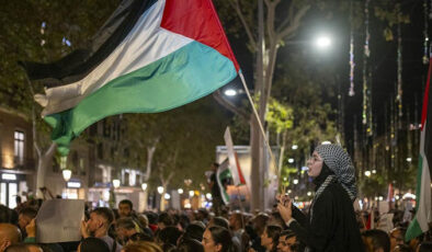 Birçok ülkede Filistin’e destek gösterileri düzenlendi