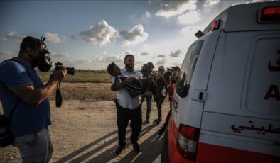 The Times, İsrail’in “bebek iddiaları” haberinde Gazzeli yaralı çocukların fotoğrafını kullandı