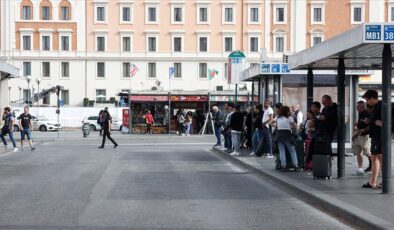 İtalya’da ulaşım sektöründe çalışanlar greve gitti