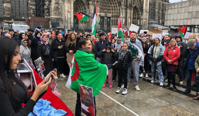 Köln’de “Filistin için Dayanışma” temalı gösteri