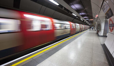 Londra metrosunda Filistin yanlısı sloganlar için soruşturma başlatıldı