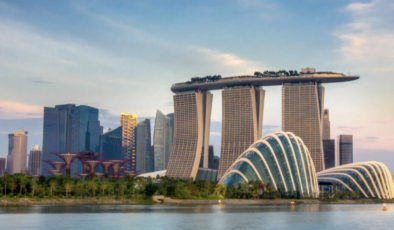 Singapur’da bankalara inceleme