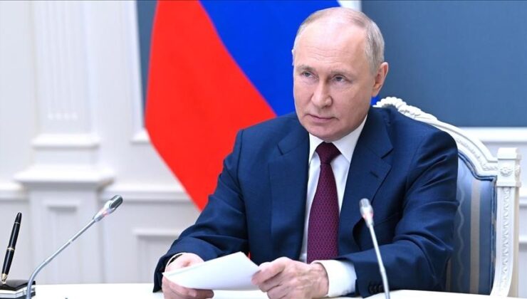 Sonuçlar açıklandı: Putin yeniden Rusya Devlet Başkanı