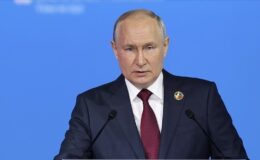 Putin: AEB’de ticaretin yüzde 90’ı ulusal para birimleriyle yapılıyor