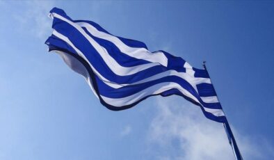 Yunan bankasına 6 kattan fazla talep