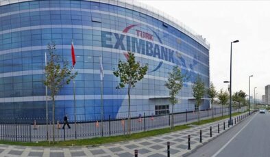 Türk Eximbank’tan 1 milyar avroluk kredi anlaşması