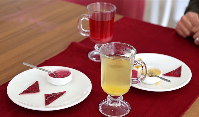 Türk bilim insanları yenilebilir bitki çayı poşeti geliştirdi