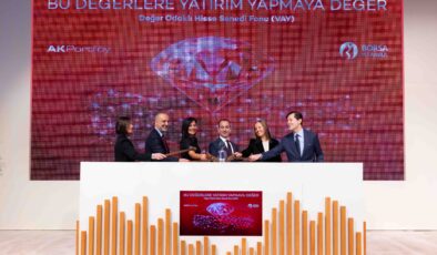 Türkiye’nin ilk değer odaklı hisse senedi fonu Ak Portföy’den