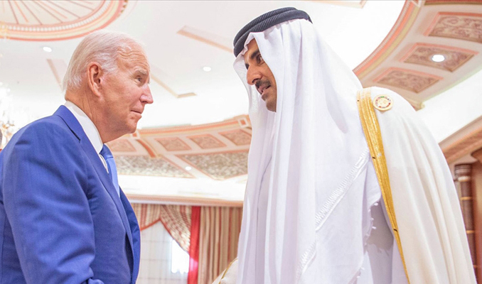 Biden, Katar Emiri Şeyh Temim ile görüştü