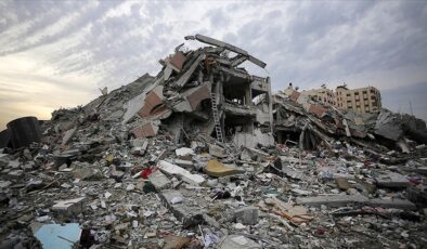 Gazze’de ölü sayısı 15 bini geçti