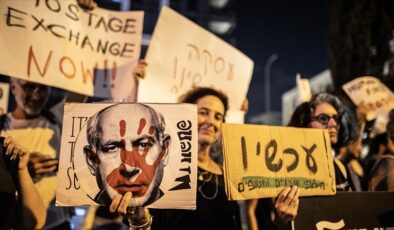 Gazze’de ateşkes isteyen İsrailliler, Tel Aviv’de yine gösteri düzenledi