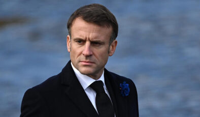 Fransa’da muhalefet Macron’u geciktiği için eleştirdi