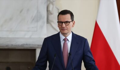 Polonya’da hükümet istifa etti