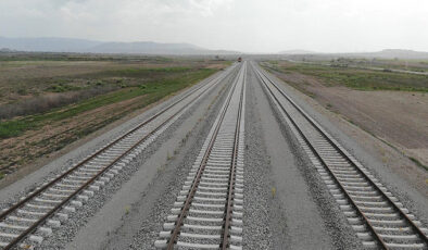 Çin, Kırgızistan ve Özbekistan demir yolu projesi için anlaşma sağladı