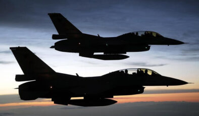 ABD, Suriye’ye hava saldırısı başlattı