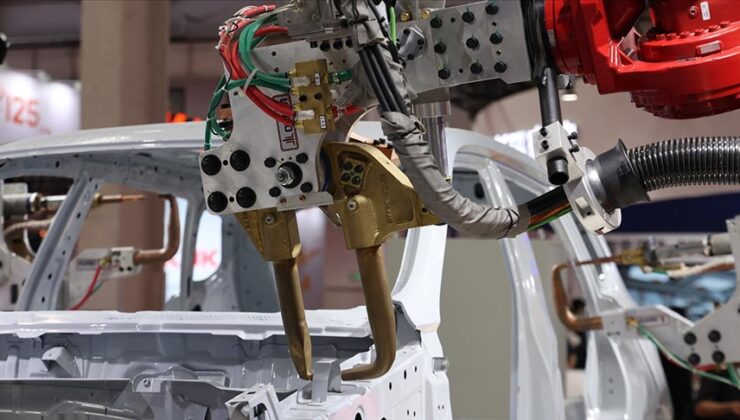 Endüstriyel robot sayısı ‘yapay zekâ’ ile artıyor