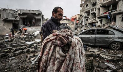 Gazze’de öldürülen Filistinlilerin sayısı 20 bin 674’e yükseldi