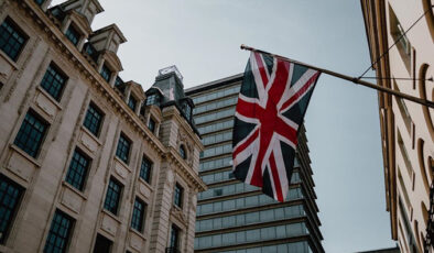 KPMG: “Topallayan” İngiliz ekonomisi şoklara karşı kırılgan