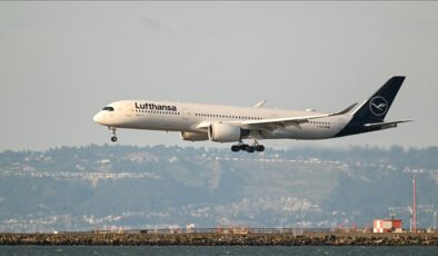 Lufthansa uçağında Alman vatandaşı yolcu yaşamını yitirdi