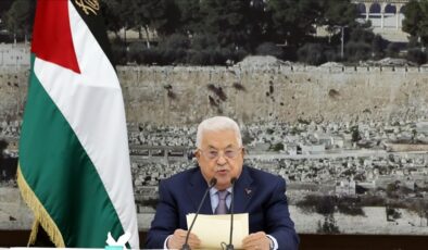 Mahmud Abbas: Filistin halkı kapsamlı bir soykırım savaşına maruz kalıyor