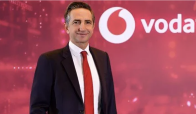 Vodafone CEO’su Aksoy: Sektörün sürdürülebilirliği sağlanmalı