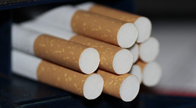 Yasa tasarısı onaylandı: 2009 sonrası doğanlara sigara satışı yasaklandı