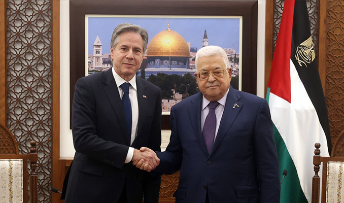 Blinken’dan Abbas’a Filistin devleti için destek sözü