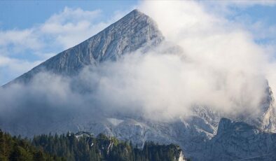 İklim değişikliği Alpler’deki buzulları tehdit ediyor